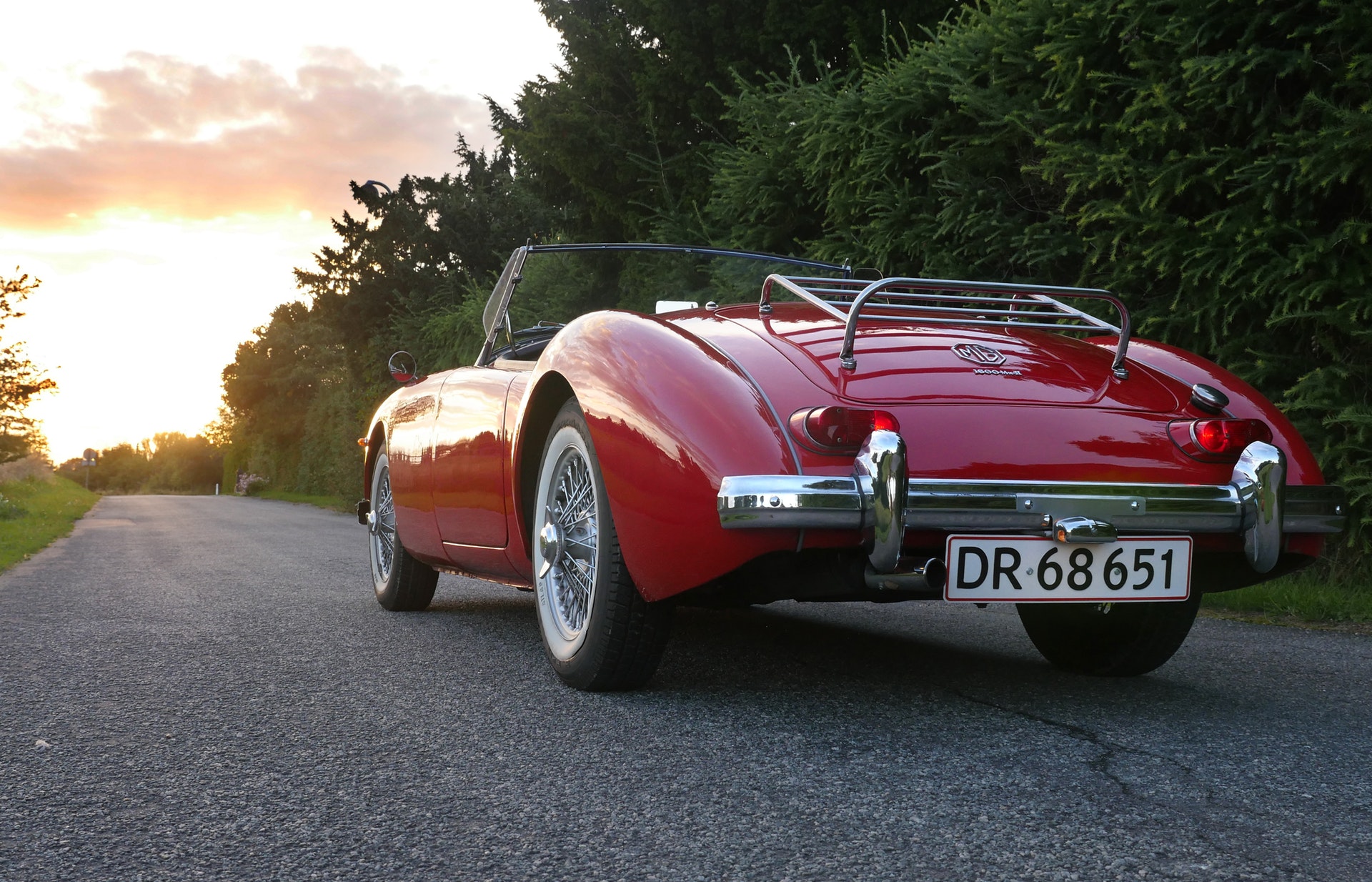asphalt-auto-automobile-627680